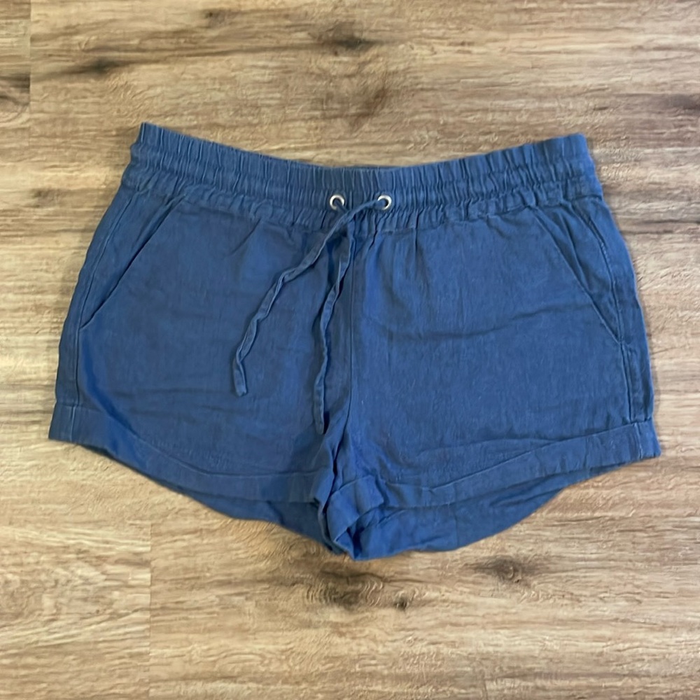 Forever 21 Blue Drawstring Linen Cuffed Lightweight Shorts